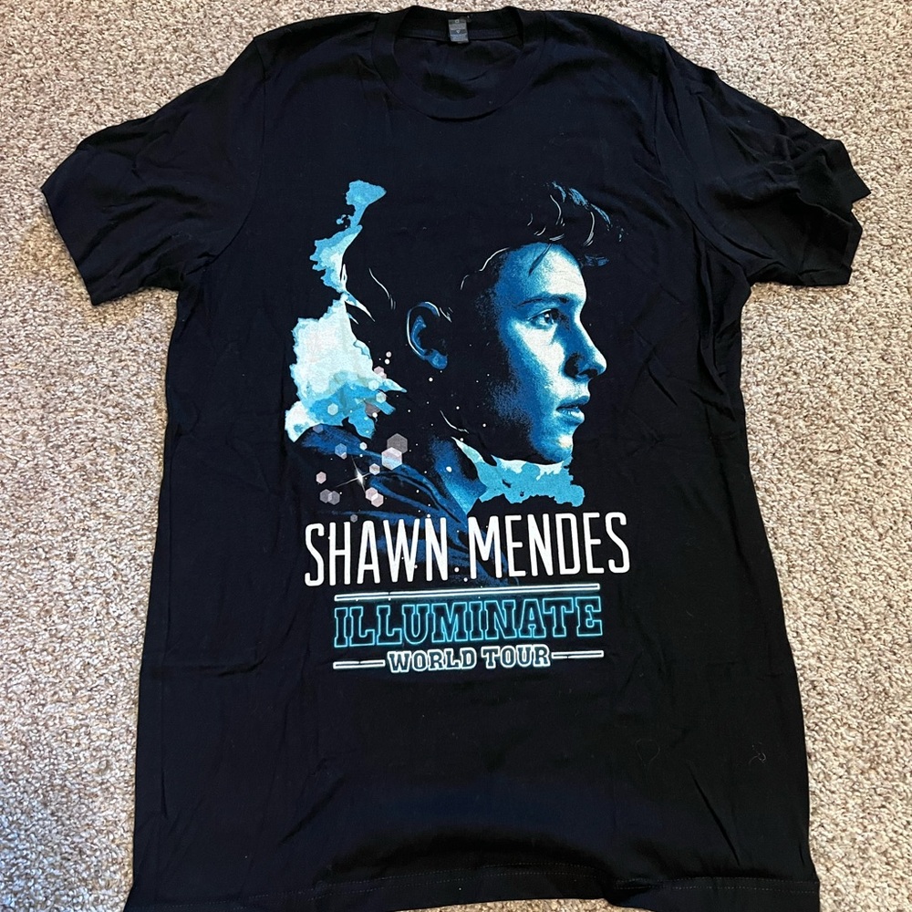 Shawn Mendes Illuminate World Tour Black Graphic Tee